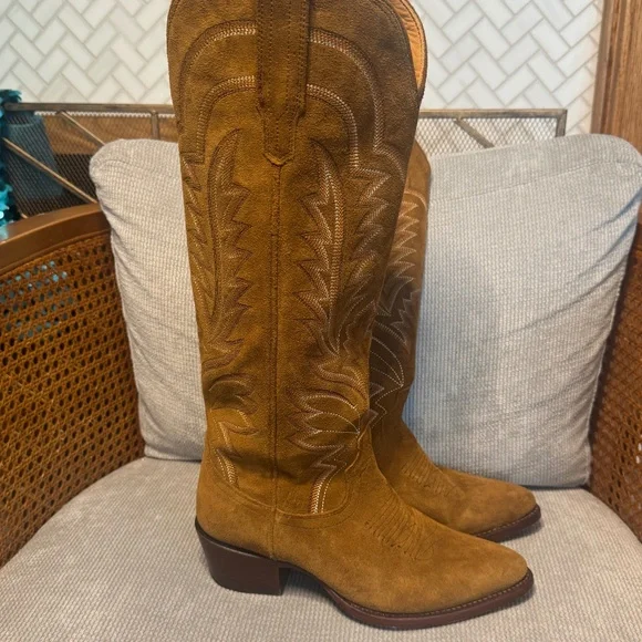 Tecovas The Abby Suede Sienna - Picture 4 of 8